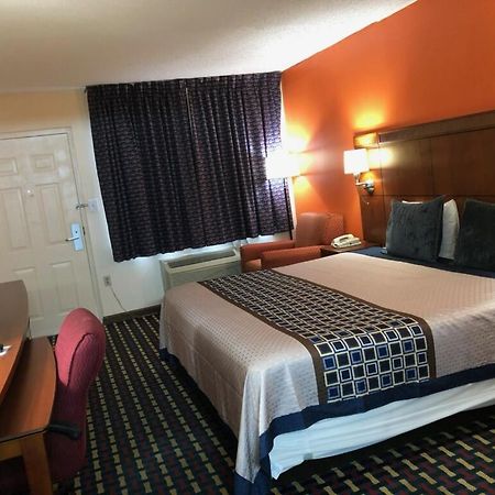 Howard Johnson By Wyndham Perry Ga Esterno foto