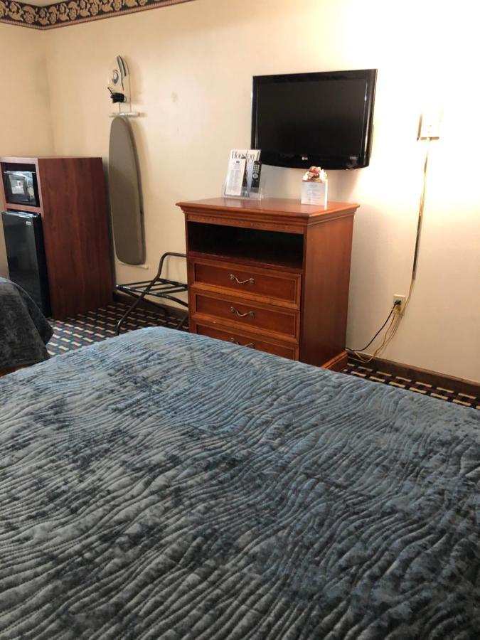 Howard Johnson By Wyndham Perry Ga Esterno foto