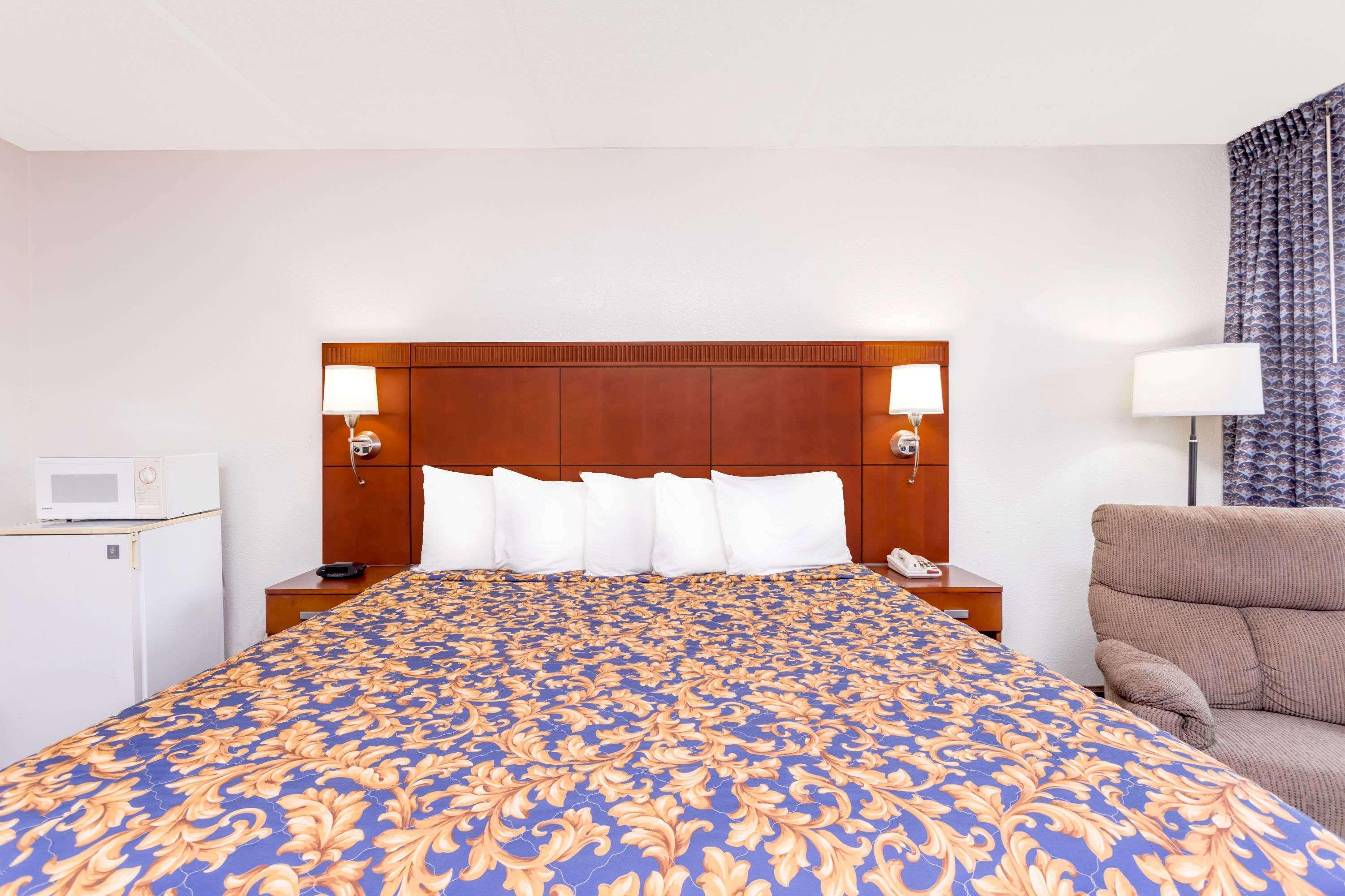 Howard Johnson By Wyndham Perry Ga Esterno foto